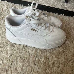 Platform Puma Sneakers